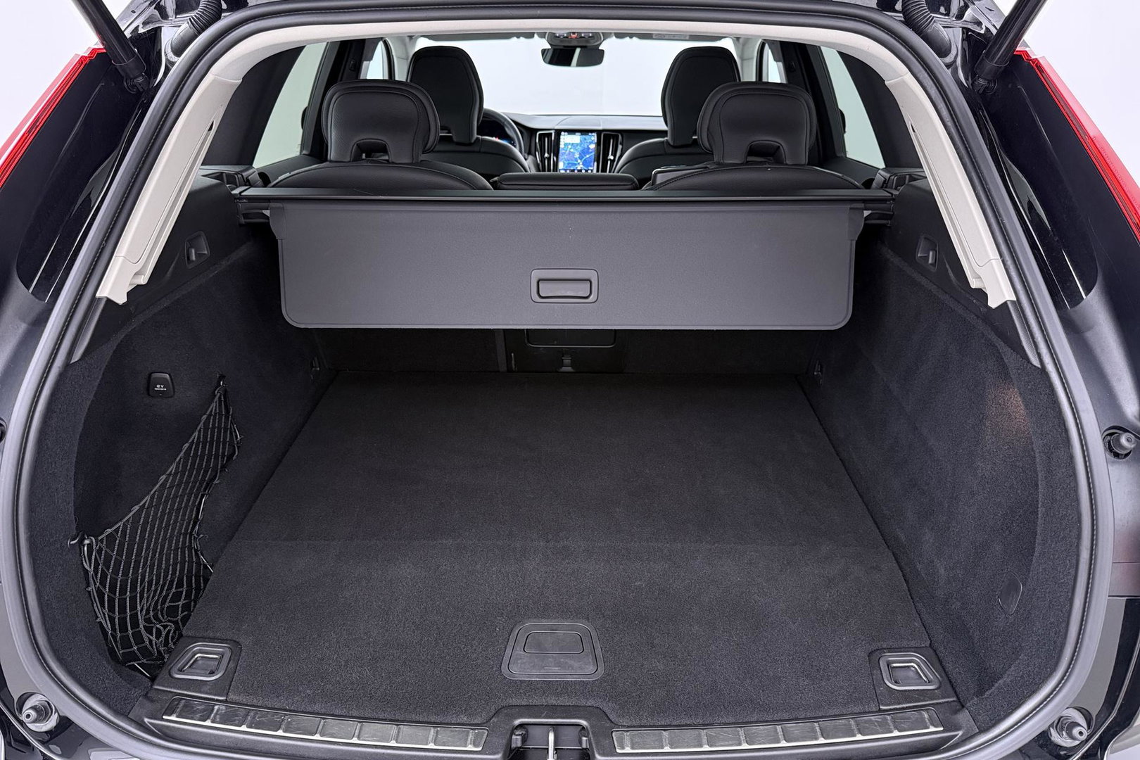 Volvo XC60 T6 Plug-in hybrid Plus Dark | Panoramadak | ACC | Stoel+Stuurverwarming | BLIS | Camera | 21 Inch