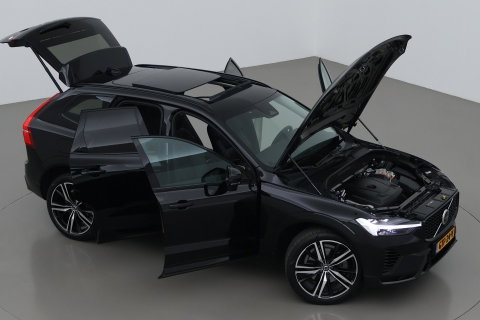 Volvo XC60 T6 Plug-in hybrid Plus Dark | Panoramadak | ACC | Stoel+Stuurverwarming | BLIS | Camera | 21 Inch