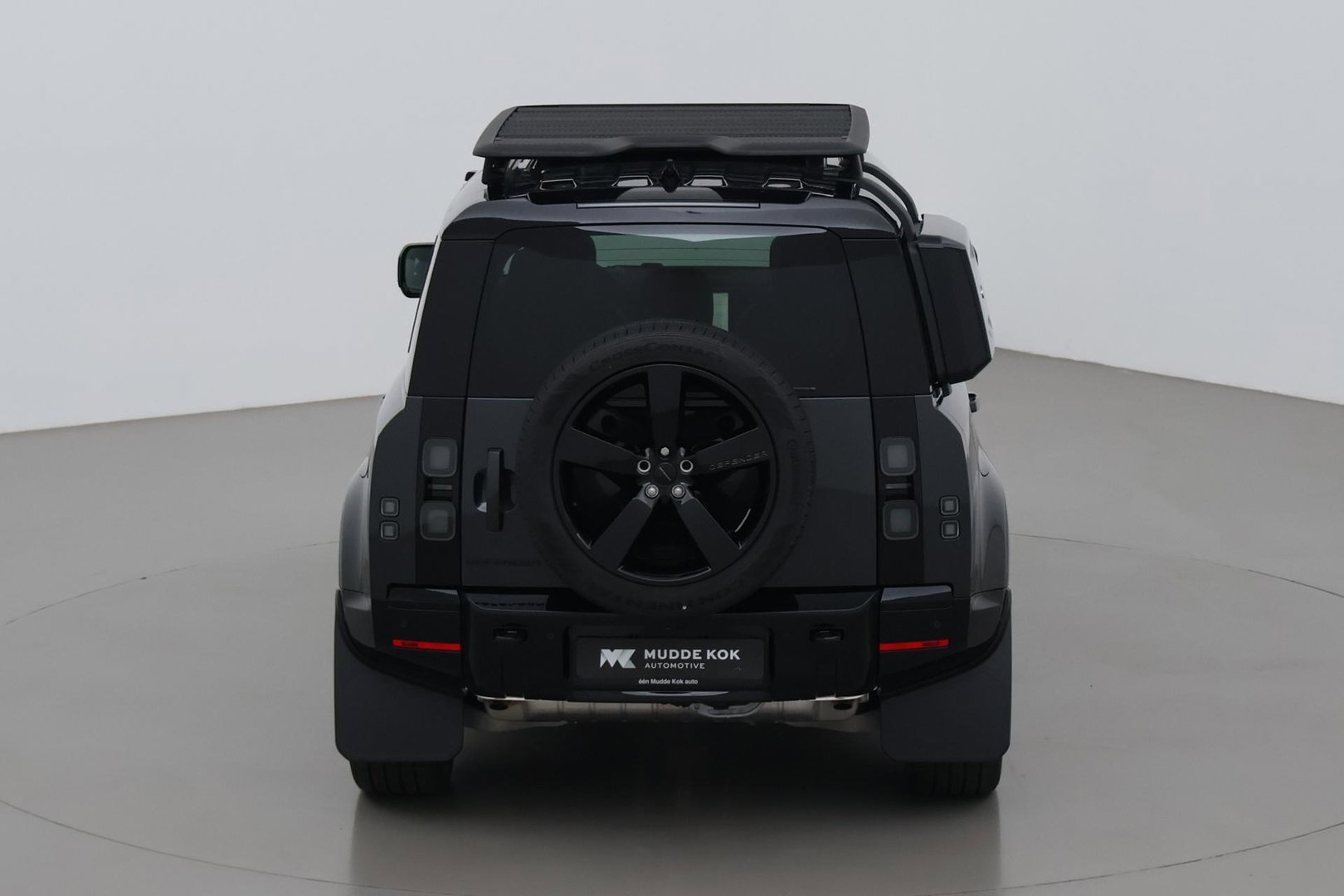 Land Rover Defender 2.0 P300e 110 X-Dynamic HSE | FACELIFT | Explorer Pack | ClearSight | Meridian Surround | Head-Up | Panoramadak | Trekhaak