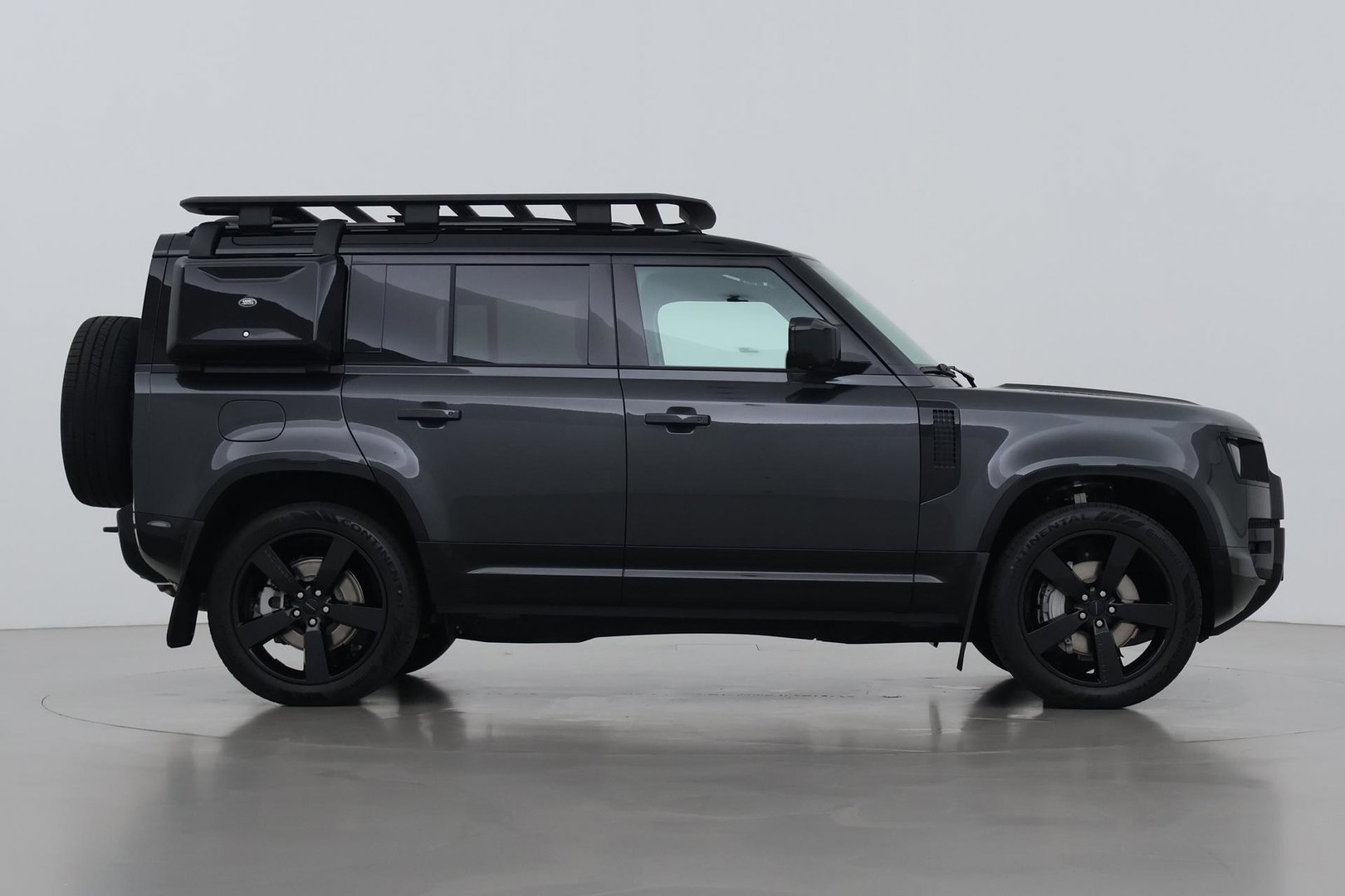 Land Rover Defender 2.0 P300e 110 X-Dynamic HSE | FACELIFT | Explorer Pack | ClearSight | Meridian Surround | Head-Up | Panoramadak | Trekhaak