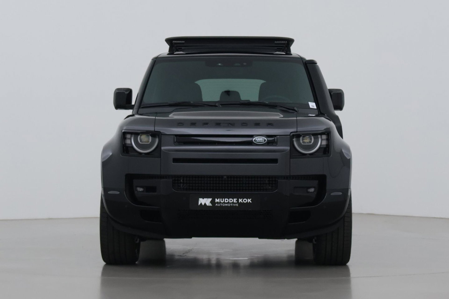 Land Rover Defender 2.0 P300e 110 X-Dynamic HSE | FACELIFT | Explorer Pack | ClearSight | Meridian Surround | Head-Up | Panoramadak | Trekhaak