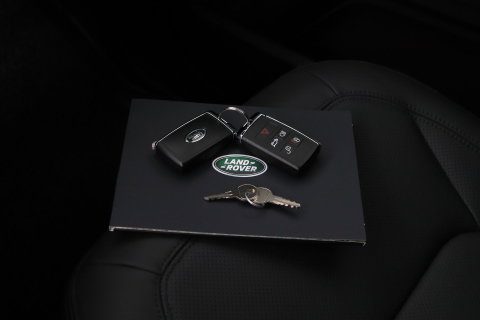 Land Rover Defender 2.0 P300e 110 X-Dynamic HSE | FACELIFT | Explorer Pack | ClearSight | Meridian Surround | Head-Up | Panoramadak | Trekhaak