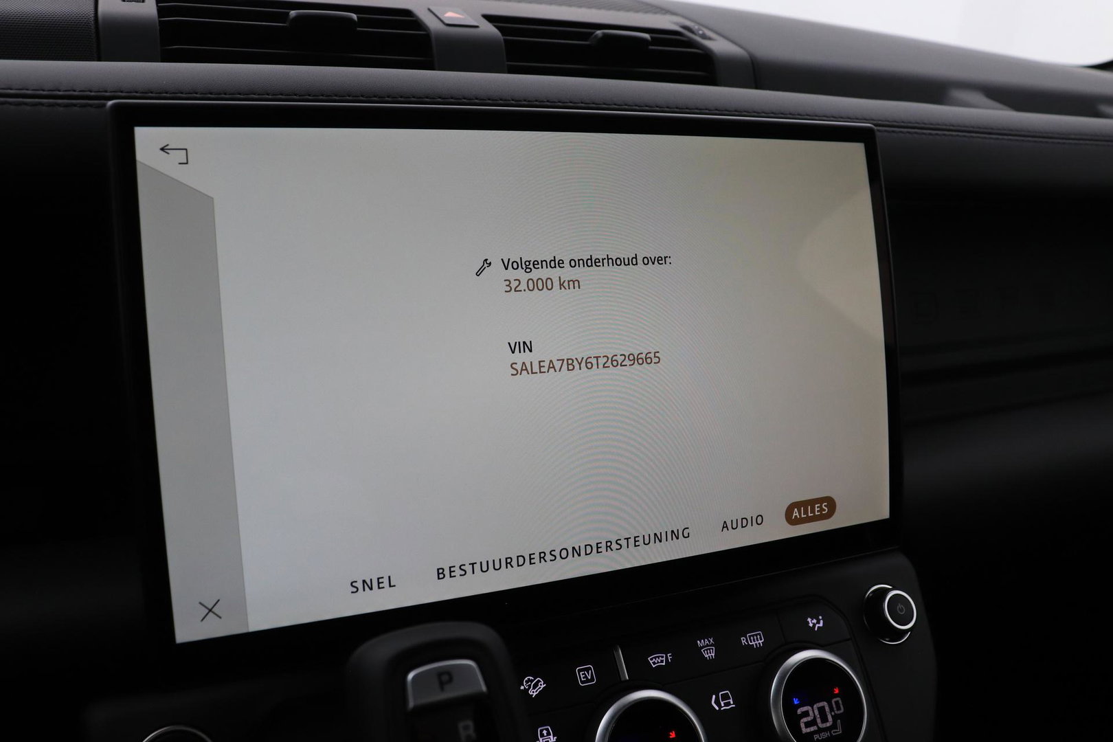 Land Rover Defender 2.0 P300e 110 X-Dynamic HSE | FACELIFT | Explorer Pack | ClearSight | Meridian Surround | Head-Up | Panoramadak | Trekhaak