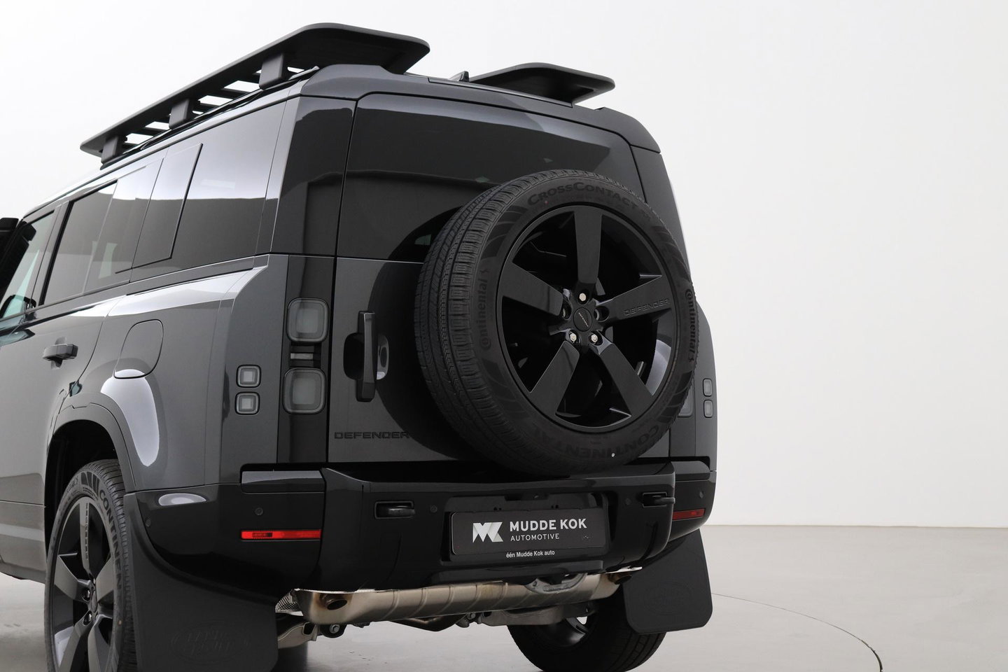 Land Rover Defender 2.0 P300e 110 X-Dynamic HSE | FACELIFT | Explorer Pack | ClearSight | Meridian Surround | Head-Up | Panoramadak | Trekhaak