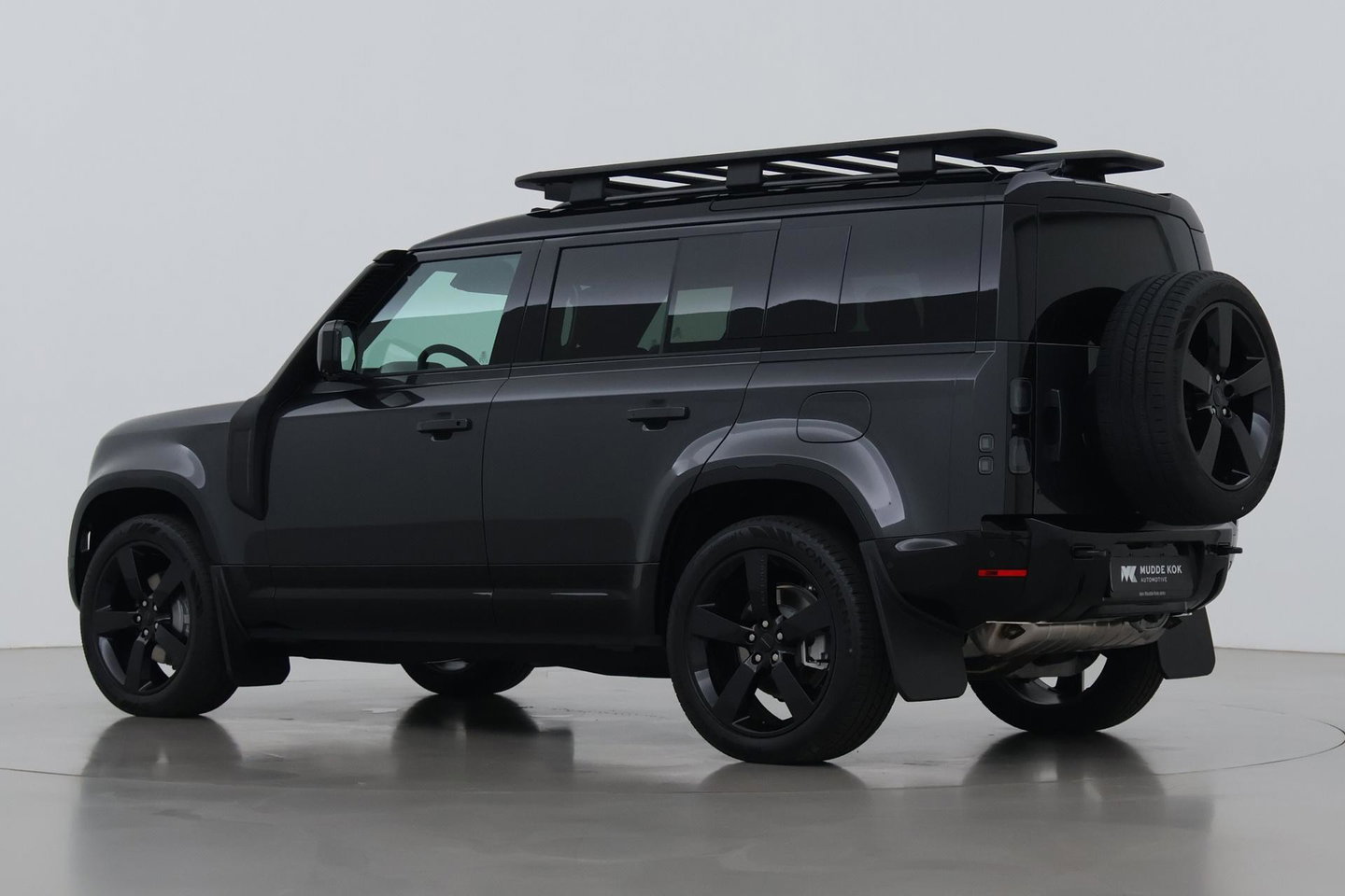 Land Rover Defender 2.0 P300e 110 X-Dynamic HSE | FACELIFT | Explorer Pack | ClearSight | Meridian Surround | Head-Up | Panoramadak | Trekhaak