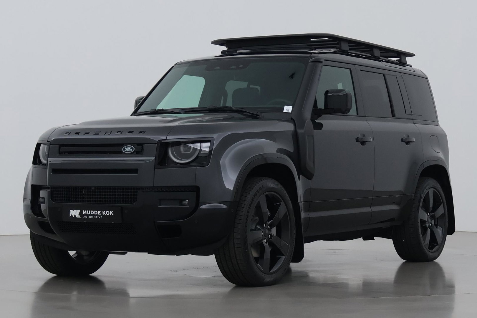 Land Rover Defender 2.0 P300e 110 X-Dynamic HSE | FACELIFT | Explorer Pack | ClearSight | Meridian Surround | Head-Up | Panoramadak | Trekhaak