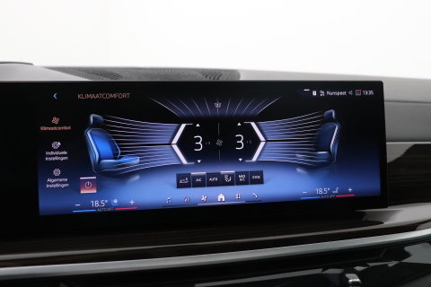 BMW X7 xDrive40i | M-Sport | 7P | Luchtvering | 22 Inch | Panoramadak | Head-Up | 360° Camera | Trekhaak