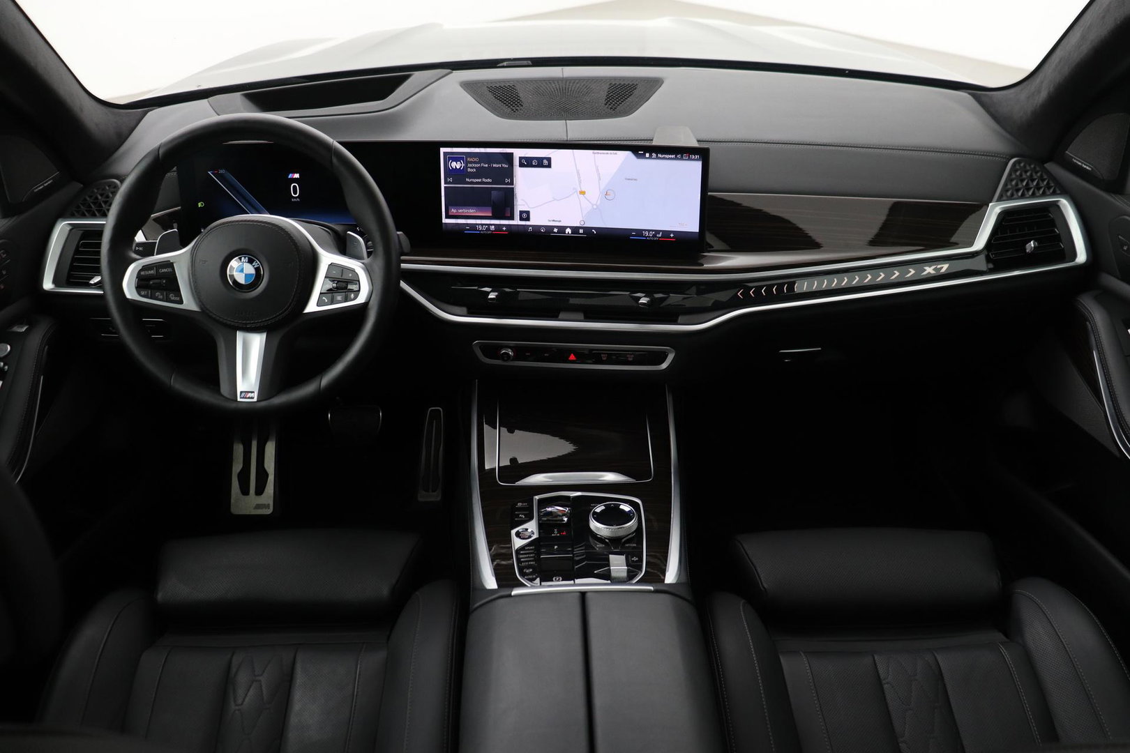 BMW X7 xDrive40i | M-Sport | 7P | Luchtvering | 22 Inch | Panoramadak | Head-Up | 360° Camera | Trekhaak