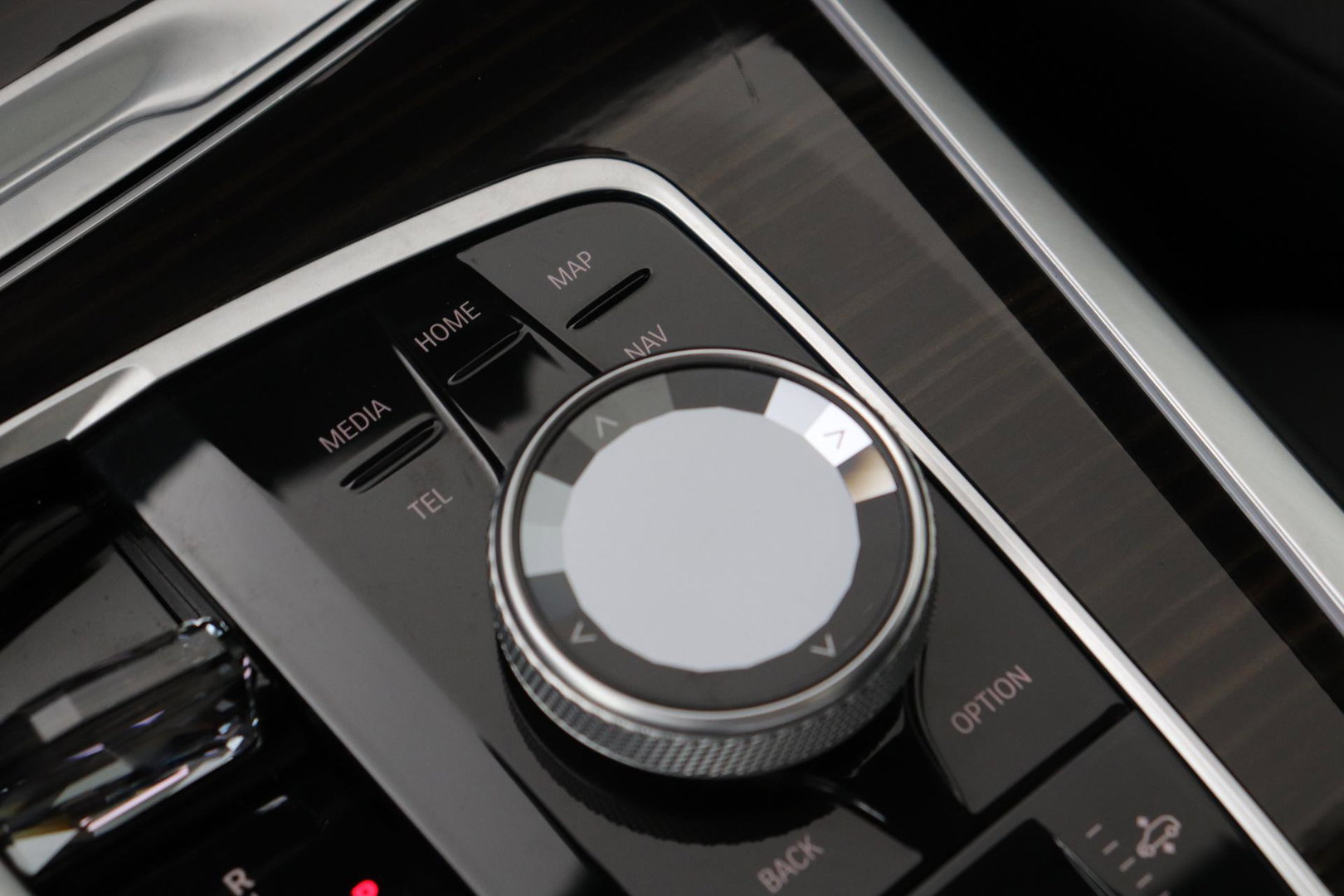 BMW X7 xDrive40i | M-Sport | 7P | Luchtvering | 22 Inch | Panoramadak | Head-Up | 360° Camera | Trekhaak