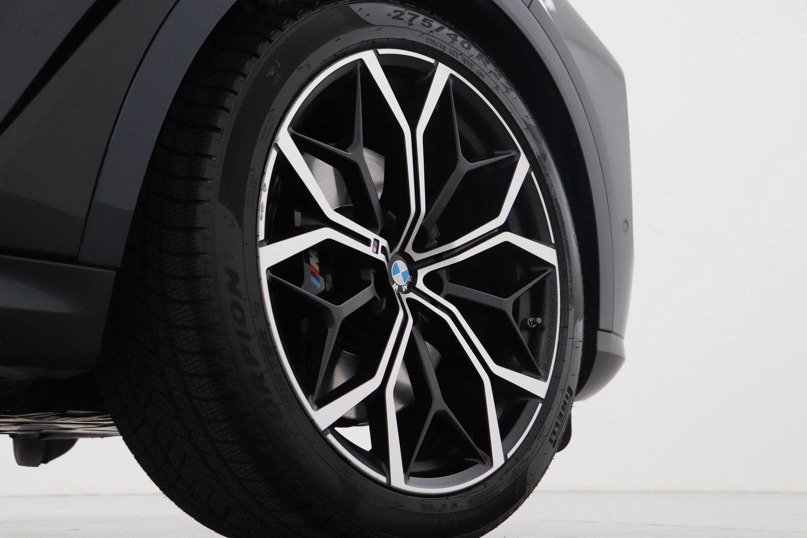 BMW X7 xDrive40i | M-Sport | 7P | Luchtvering | 22 Inch | Panoramadak | Head-Up | 360° Camera | Trekhaak