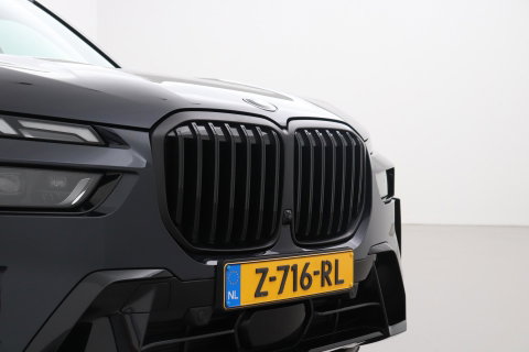 BMW X7 xDrive40i | M-Sport | 7P | Luchtvering | 22 Inch | Panoramadak | Head-Up | 360° Camera | Trekhaak