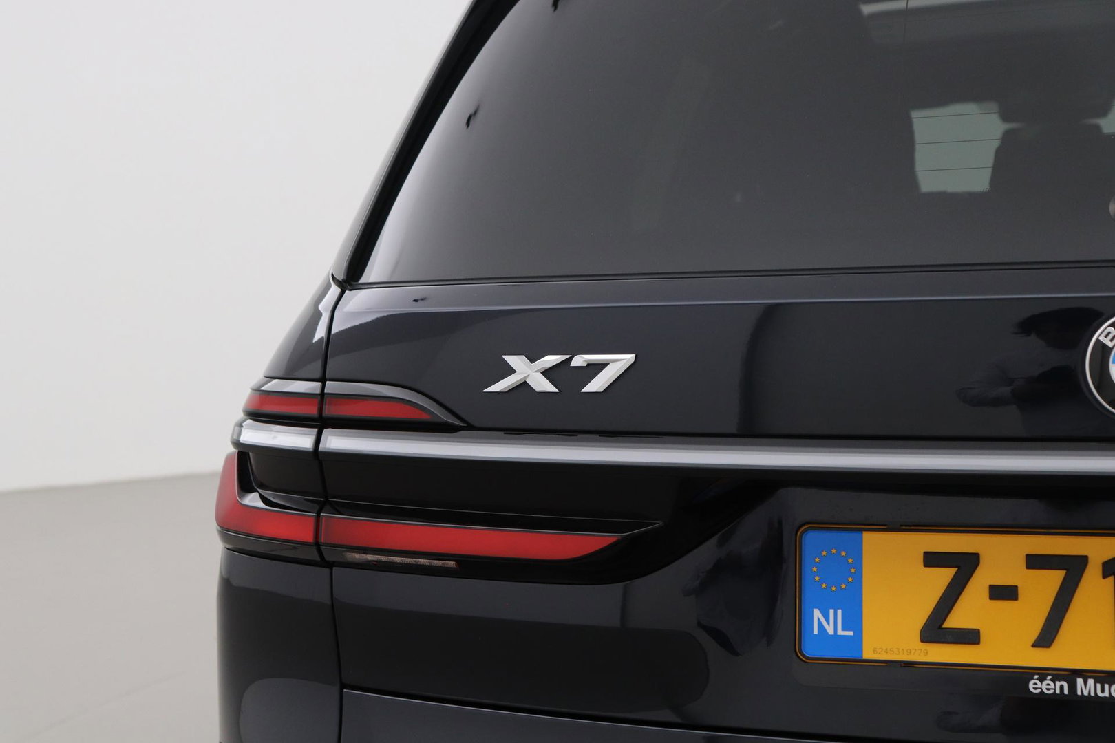 BMW X7 xDrive40i | M-Sport | 7P | Luchtvering | 22 Inch | Panoramadak | Head-Up | 360° Camera | Trekhaak