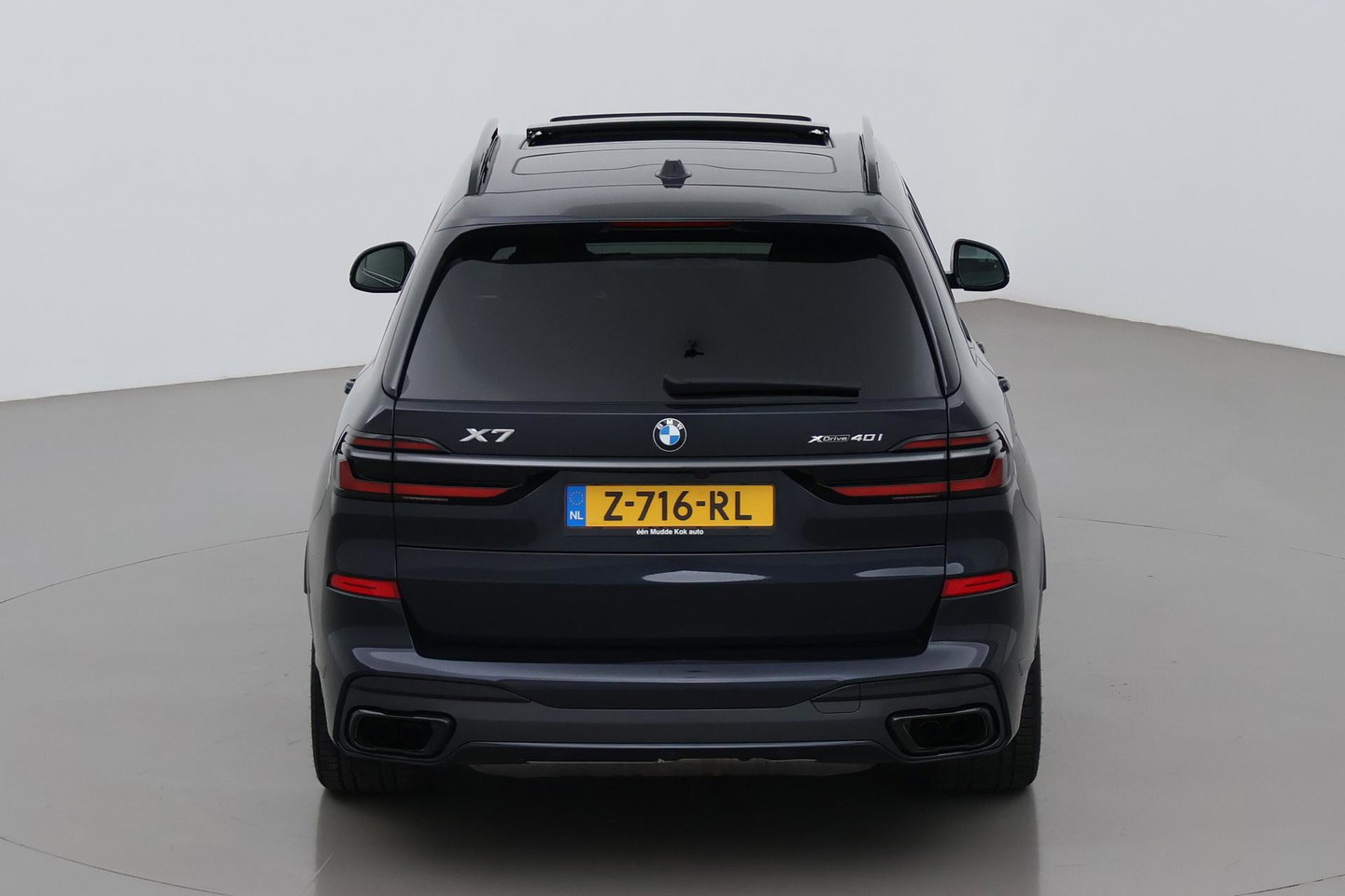 BMW X7 xDrive40i | M-Sport | 7P | Luchtvering | 22 Inch | Panoramadak | Head-Up | 360° Camera | Trekhaak