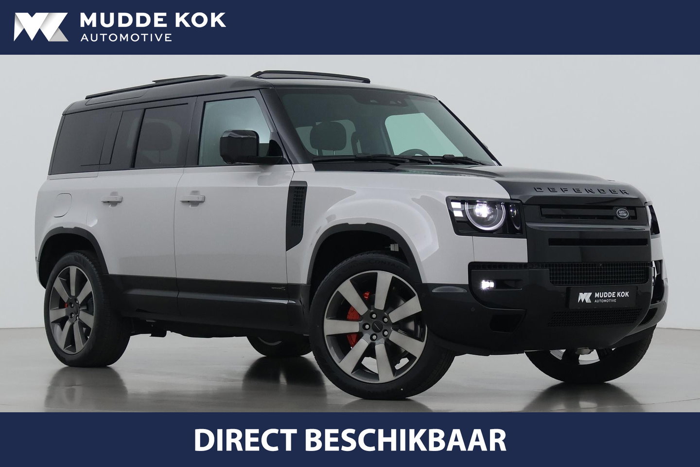 Land Rover Defender 2.0 P300e 110 X | FACELIFT | ClearSight | Meridian Surround | Trekhaak | Luchtvering | Koelbox | Panoramadak | 22 Inch