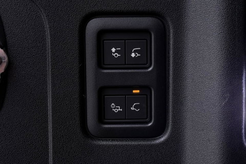 Land Rover Defender 2.0 P300e 110 X | FACELIFT | ClearSight | Meridian Surround | Trekhaak | Luchtvering | Koelbox | Panoramadak | 22 Inch