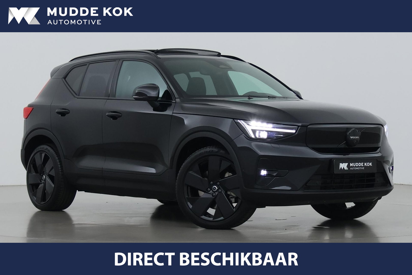 Volvo EX40 Twin Motor Plus Black Edition 82 kWh | ACC | Panoramadak | 360° Camera | Harman/Kardon | Stoel+Stuurverwarming | 20 Inch