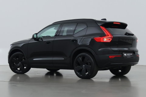 Volvo EX40 Twin Motor Plus Black Edition 82 kWh | ACC | Panoramadak | 360° Camera | Harman/Kardon | Stoel+Stuurverwarming | 20 Inch