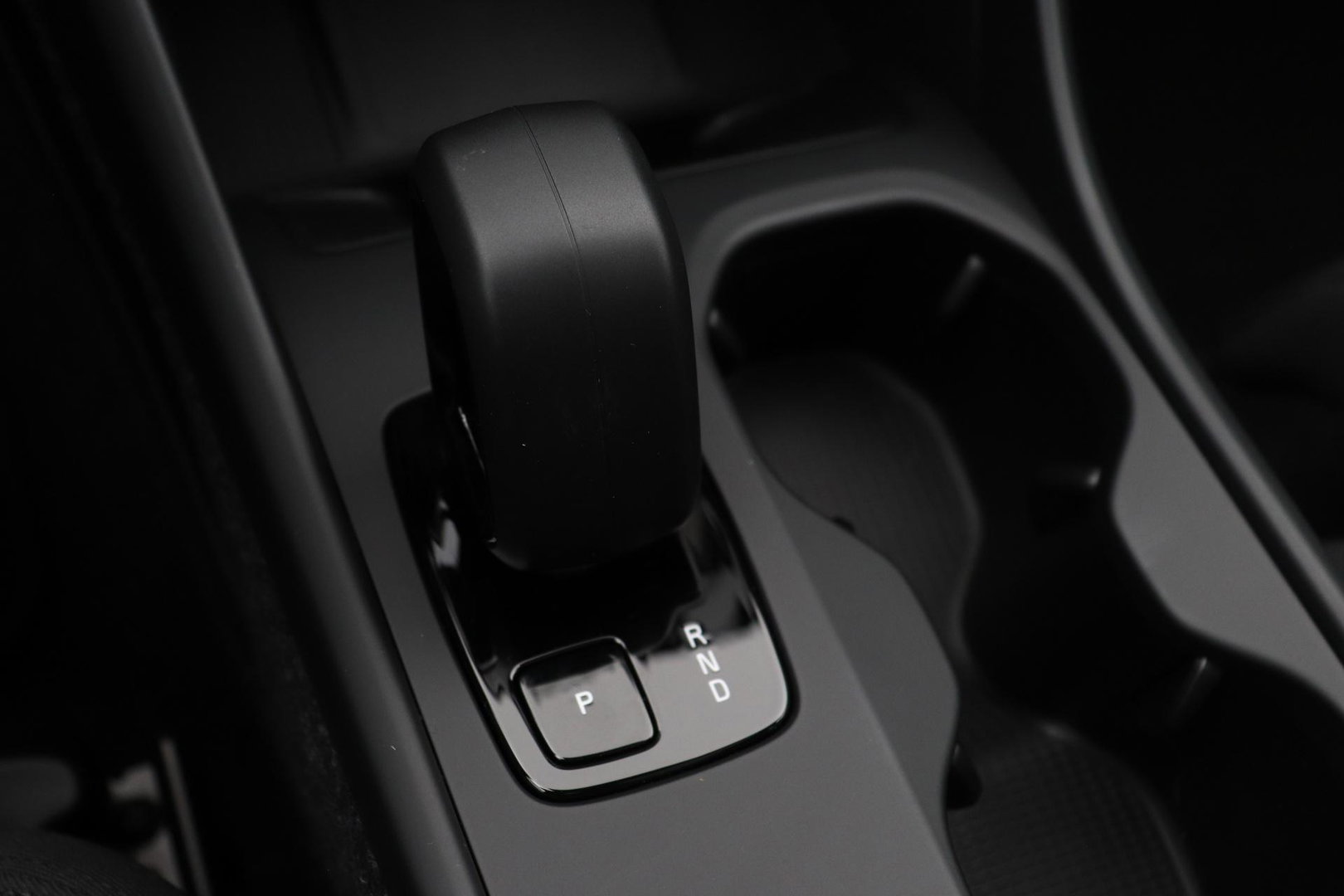 Volvo EX40 Twin Motor Plus Black Edition 82 kWh | ACC | Panoramadak | 360° Camera | Harman/Kardon | Stoel+Stuurverwarming | 20 Inch