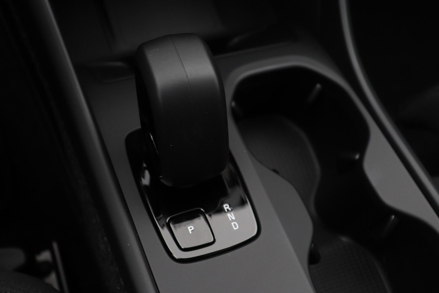Volvo EX40 Twin Motor Plus Black Edition 82 kWh | ACC | Panoramadak | 360° Camera | Harman/Kardon | Stoel+Stuurverwarming | 20 Inch