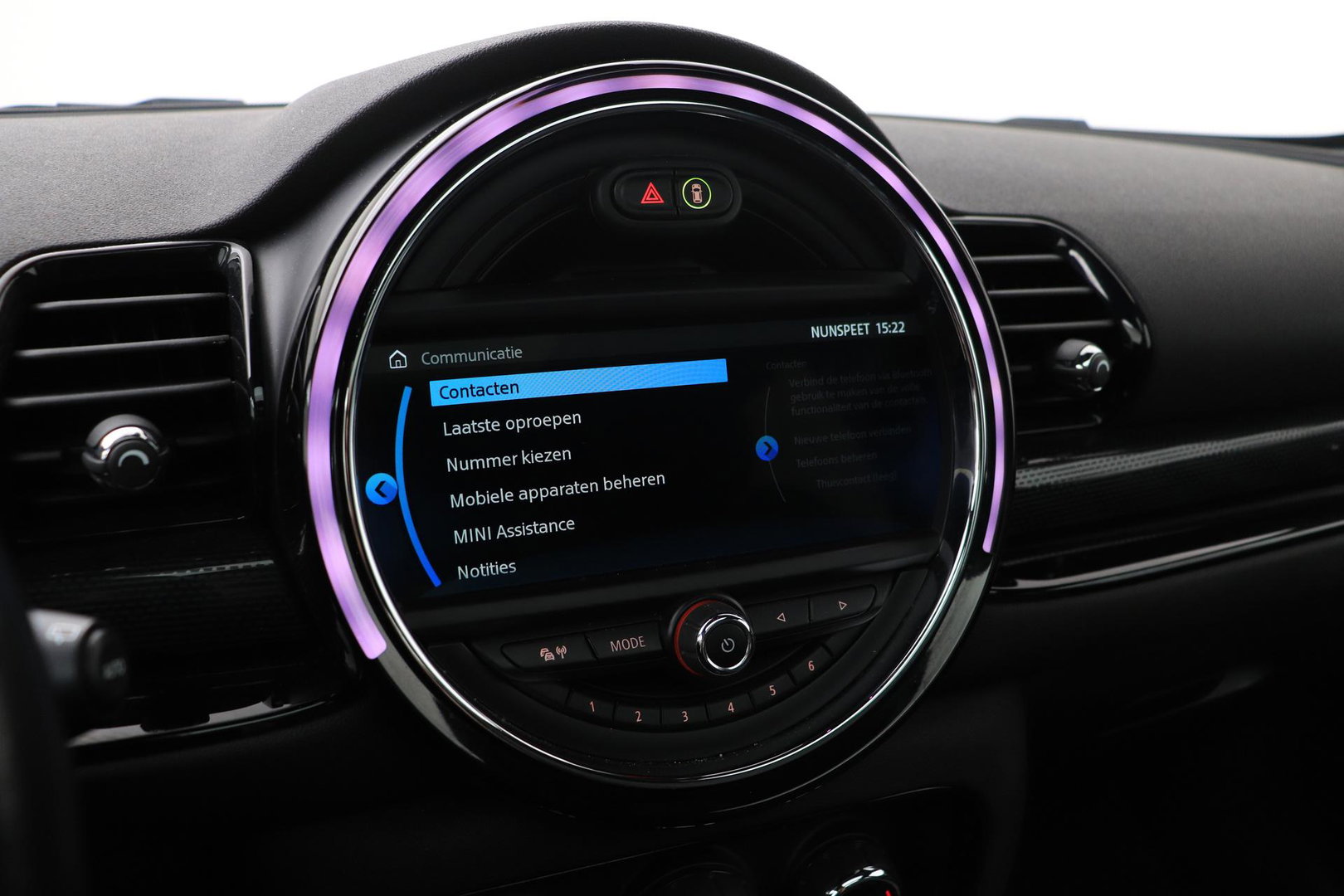 MINI Clubman 2.0 Cooper S Chili Serious Business | Panoramadak | Trekhaak | Keyless | Stoelverwarming | LED | 19 Inch