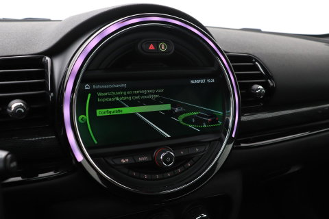 MINI Clubman 2.0 Cooper S Chili Serious Business | Panoramadak | Trekhaak | Keyless | Stoelverwarming | LED | 19 Inch