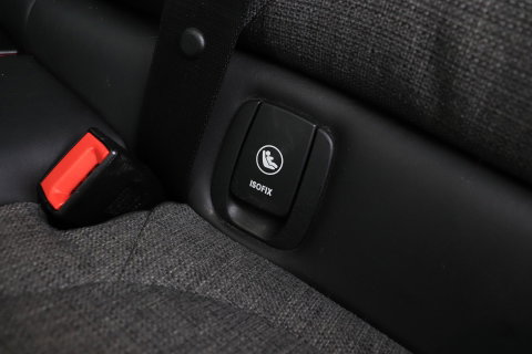 MINI Clubman 2.0 Cooper S Chili Serious Business | Panoramadak | Trekhaak | Keyless | Stoelverwarming | LED | 19 Inch