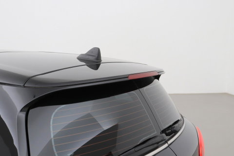 MINI Clubman 2.0 Cooper S Chili Serious Business | Panoramadak | Trekhaak | Keyless | Stoelverwarming | LED | 19 Inch