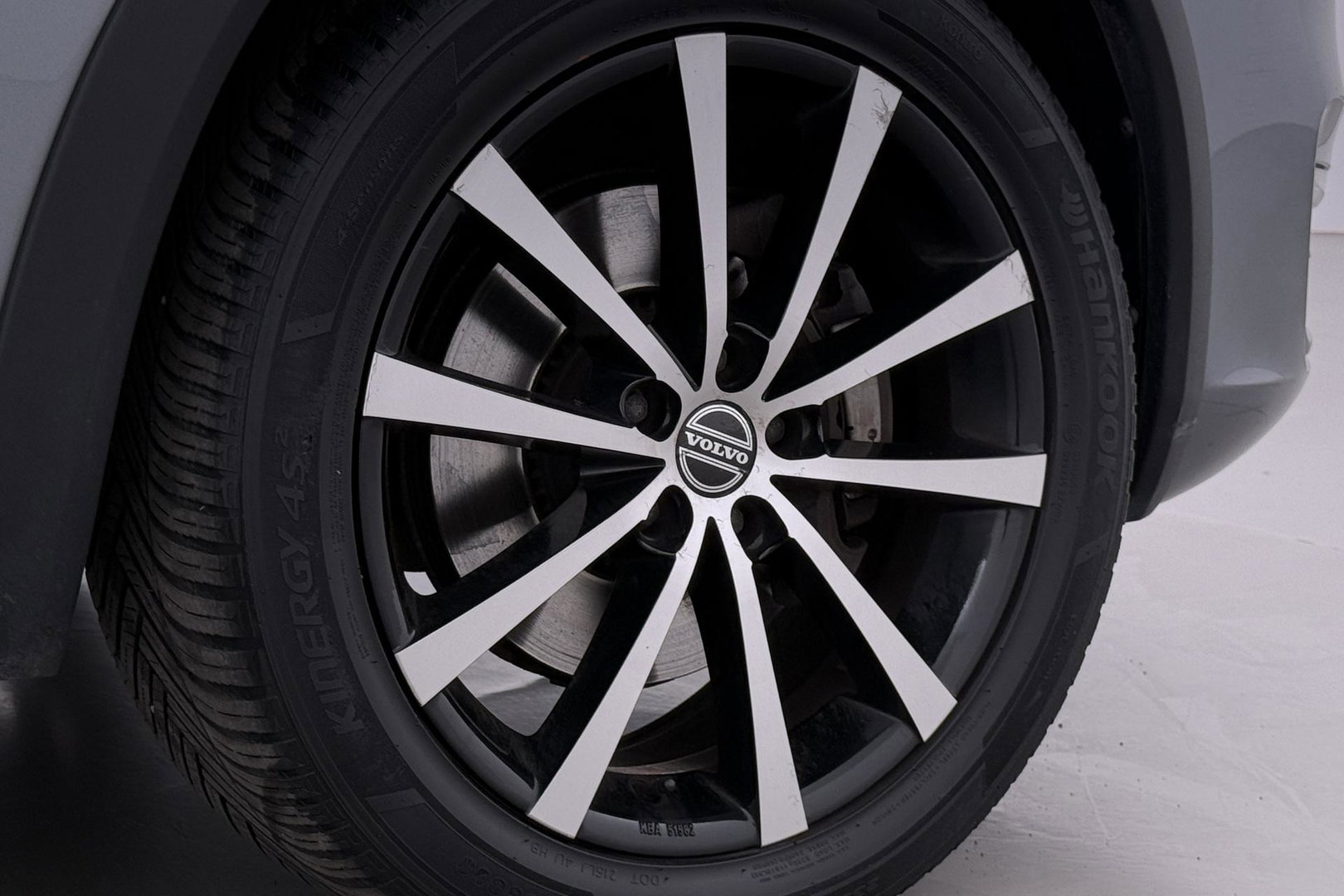 Volvo V60 Cross Country 2.0 D3 Momentum Business | Trekhaak | Navigatie | Cruise Control | Parkeersensoren | 18 Inch