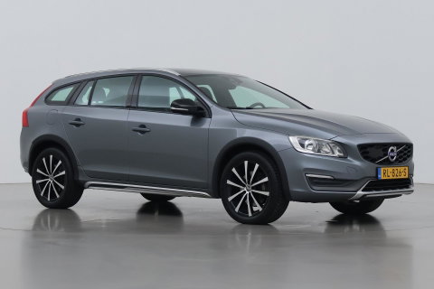 Volvo V60 Cross Country 2.0 D3 Momentum Business | Trekhaak | Navigatie | Cruise Control | Parkeersensoren | 18 Inch