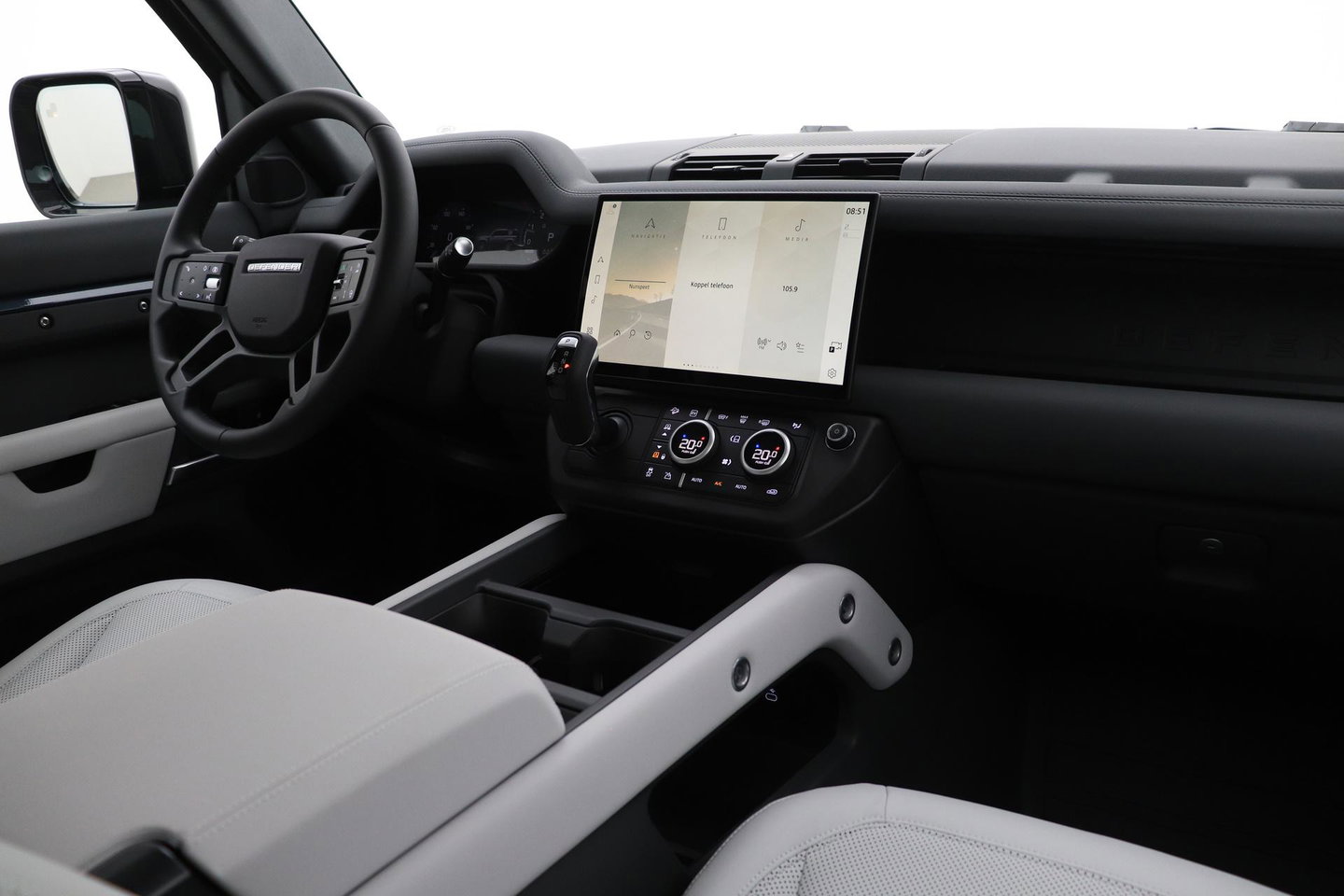Land Rover Defender 2.0 P300e 110 X-Dynamic SE | FACELIFT | ACC | Panoramadak | ClearSight | Stoel+Stuurverwarming | Trekhaak