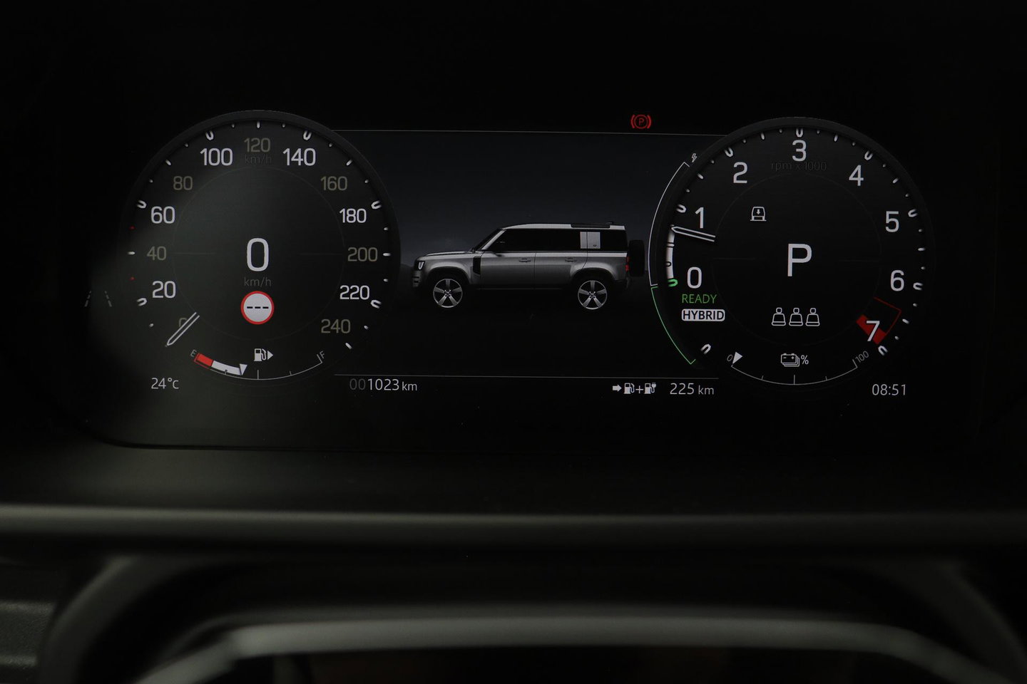 Land Rover Defender 2.0 P300e 110 X-Dynamic SE | FACELIFT | ACC | Panoramadak | ClearSight | Stoel+Stuurverwarming | Trekhaak