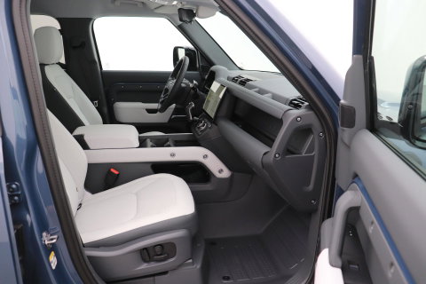 Land Rover Defender 2.0 P300e 110 X-Dynamic SE | FACELIFT | ACC | Panoramadak | ClearSight | Stoel+Stuurverwarming | Trekhaak