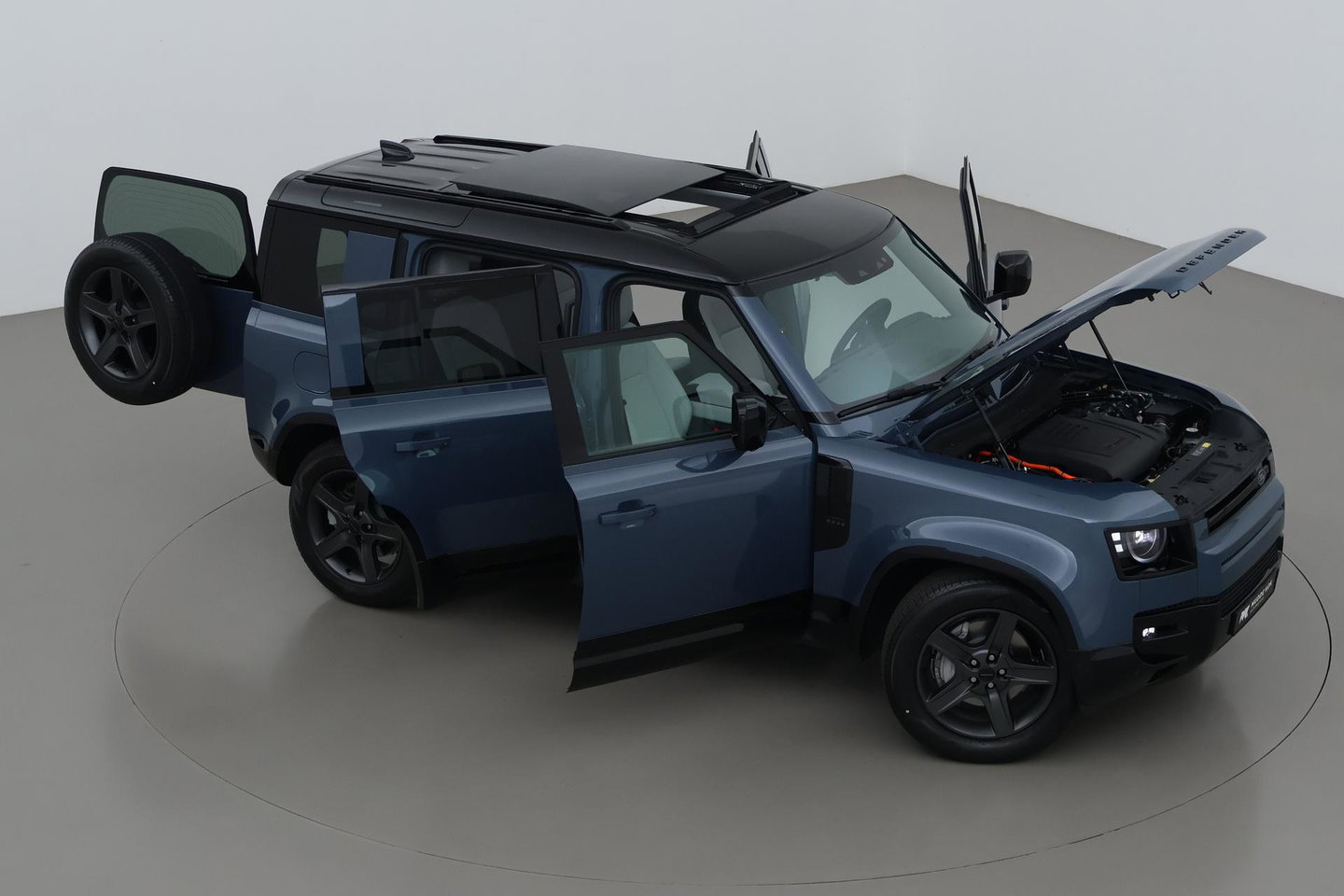Land Rover Defender 2.0 P300e 110 X-Dynamic SE | FACELIFT | ACC | Panoramadak | ClearSight | Stoel+Stuurverwarming | Trekhaak