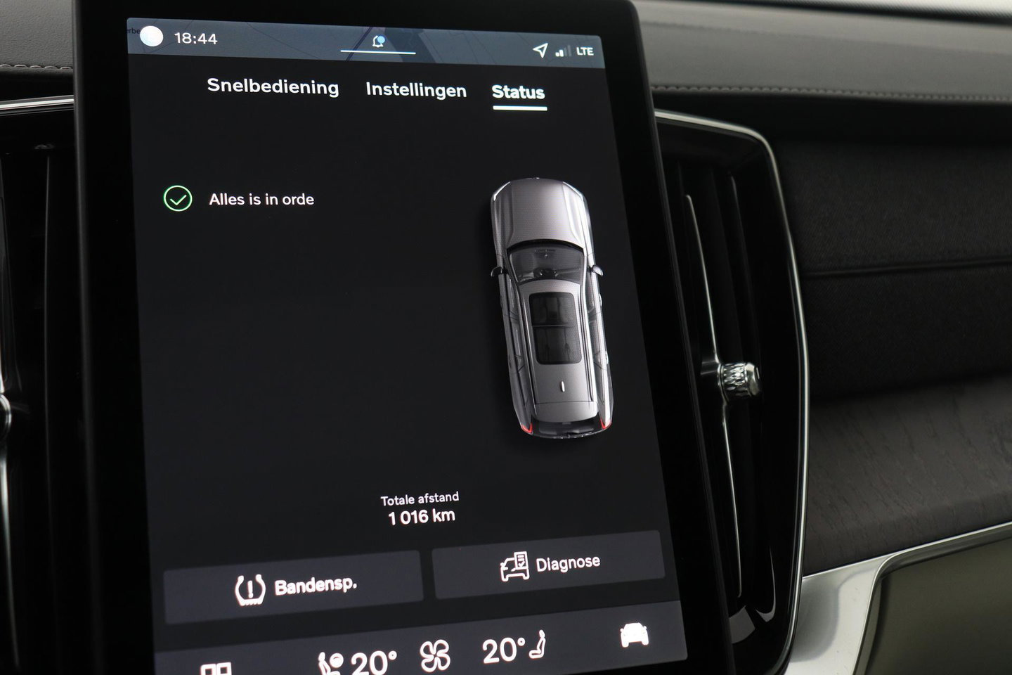 Volvo XC90 T8 Plug-in hybrid Ultra Dark | Luchtvering | Bowers&Wilkins | Trekhaak | Massage+Ventilatie | Head-Up