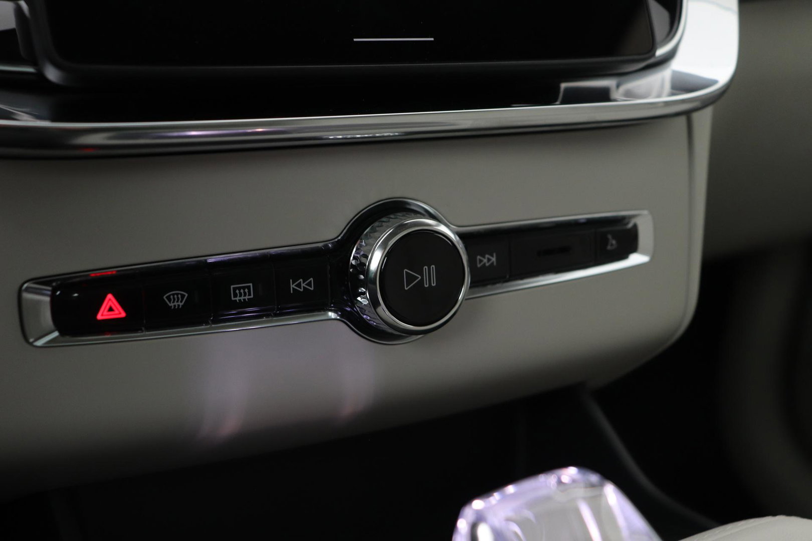 Volvo XC90 T8 Plug-in hybrid Ultra Dark | Luchtvering | Bowers&Wilkins | Trekhaak | Massage+Ventilatie | Head-Up