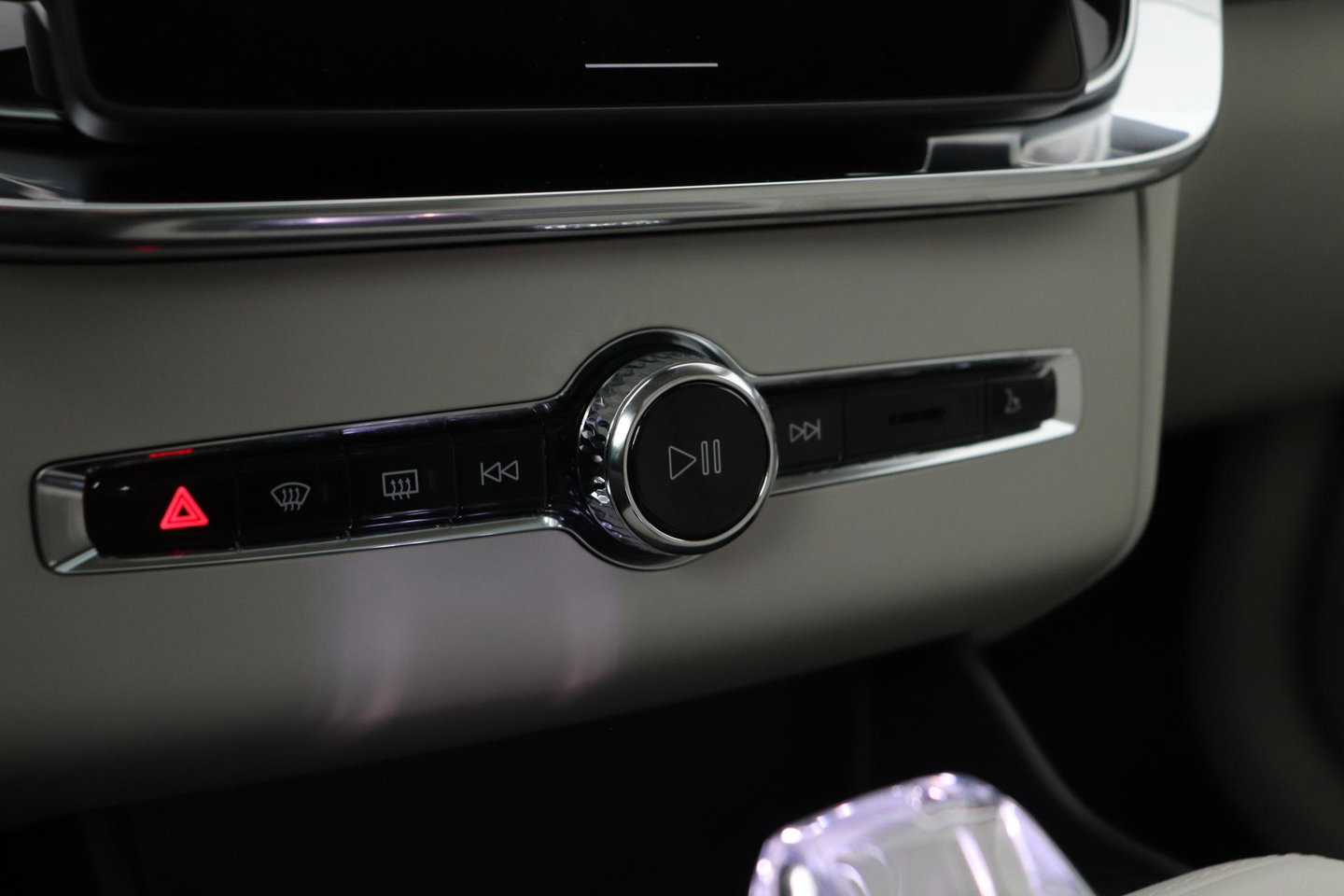 Volvo XC90 T8 Plug-in hybrid Ultra Dark | Luchtvering | Bowers&Wilkins | Trekhaak | Massage+Ventilatie | Head-Up