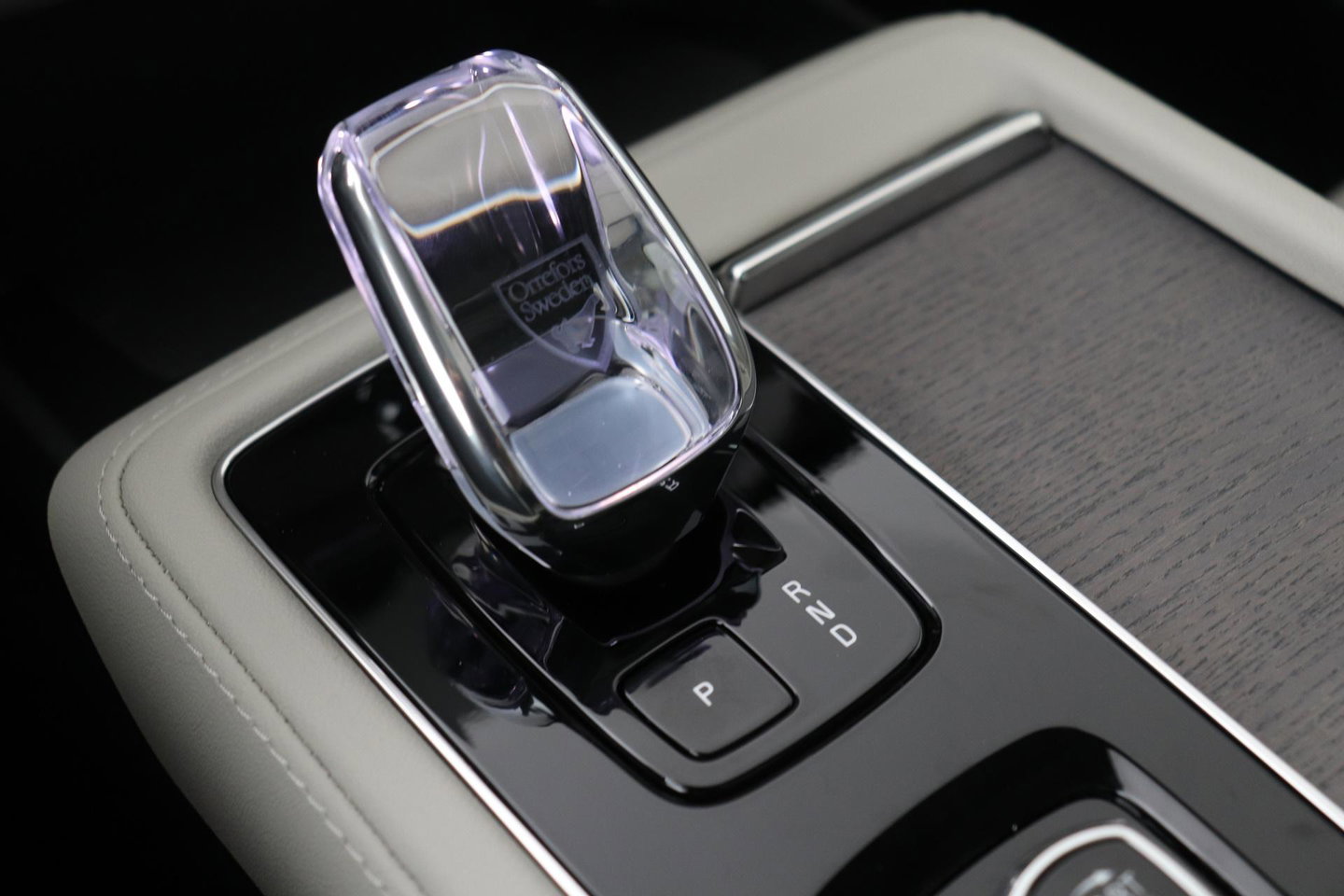 Volvo XC90 T8 Plug-in hybrid Ultra Dark | Luchtvering | Bowers&Wilkins | Trekhaak | Massage+Ventilatie | Head-Up