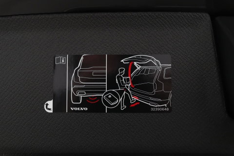 Volvo XC90 T8 Plug-in hybrid Ultra Dark | Luchtvering | Bowers&Wilkins | Trekhaak | Massage+Ventilatie | Head-Up