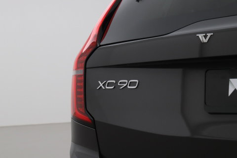 Volvo XC90 T8 Plug-in hybrid Ultra Dark | Luchtvering | Bowers&Wilkins | Trekhaak | Massage+Ventilatie | Head-Up