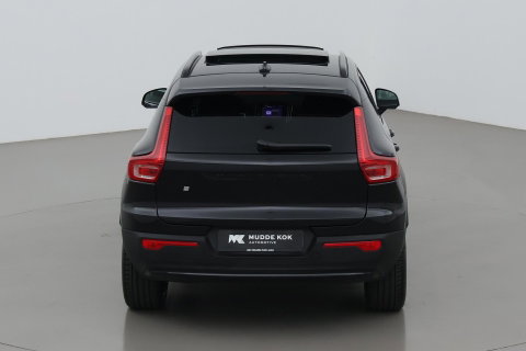 Volvo EX40 Single Motor Extended Range Plus Black Ed. 82 kWh | ACC | Panoramadak | 360° Camera | Harman/Kardon | BLIS | 20 Inch