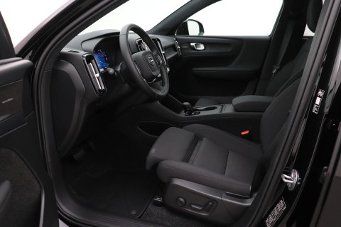 Volvo EX40 Single Motor Extended Range Plus Black Ed. 82 kWh | ACC | Panoramadak | 360° Camera | Harman/Kardon | BLIS | 20 Inch