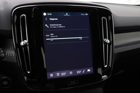 Volvo XC40 2.0 B3 Plus Dark | Camera | Harman/Kardon | Stoel+Stuurverwarming | Memory | Keyless