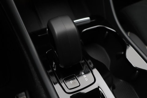Volvo XC40 2.0 B3 Plus Dark | Camera | Harman/Kardon | Stoel+Stuurverwarming | Memory | Keyless