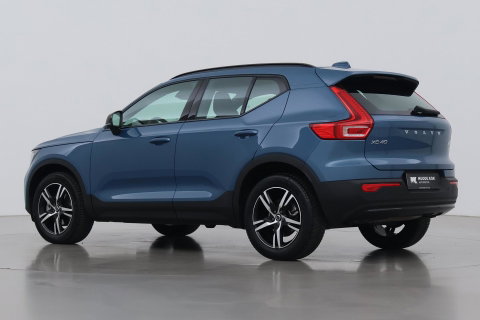 Volvo XC40 2.0 B3 Plus Dark | Camera | Harman/Kardon | Stoel+Stuurverwarming | Memory | Keyless