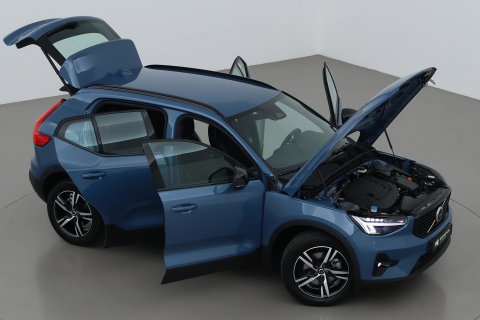 Volvo XC40 2.0 B3 Plus Dark | Camera | Harman/Kardon | Stoel+Stuurverwarming | Memory | Keyless