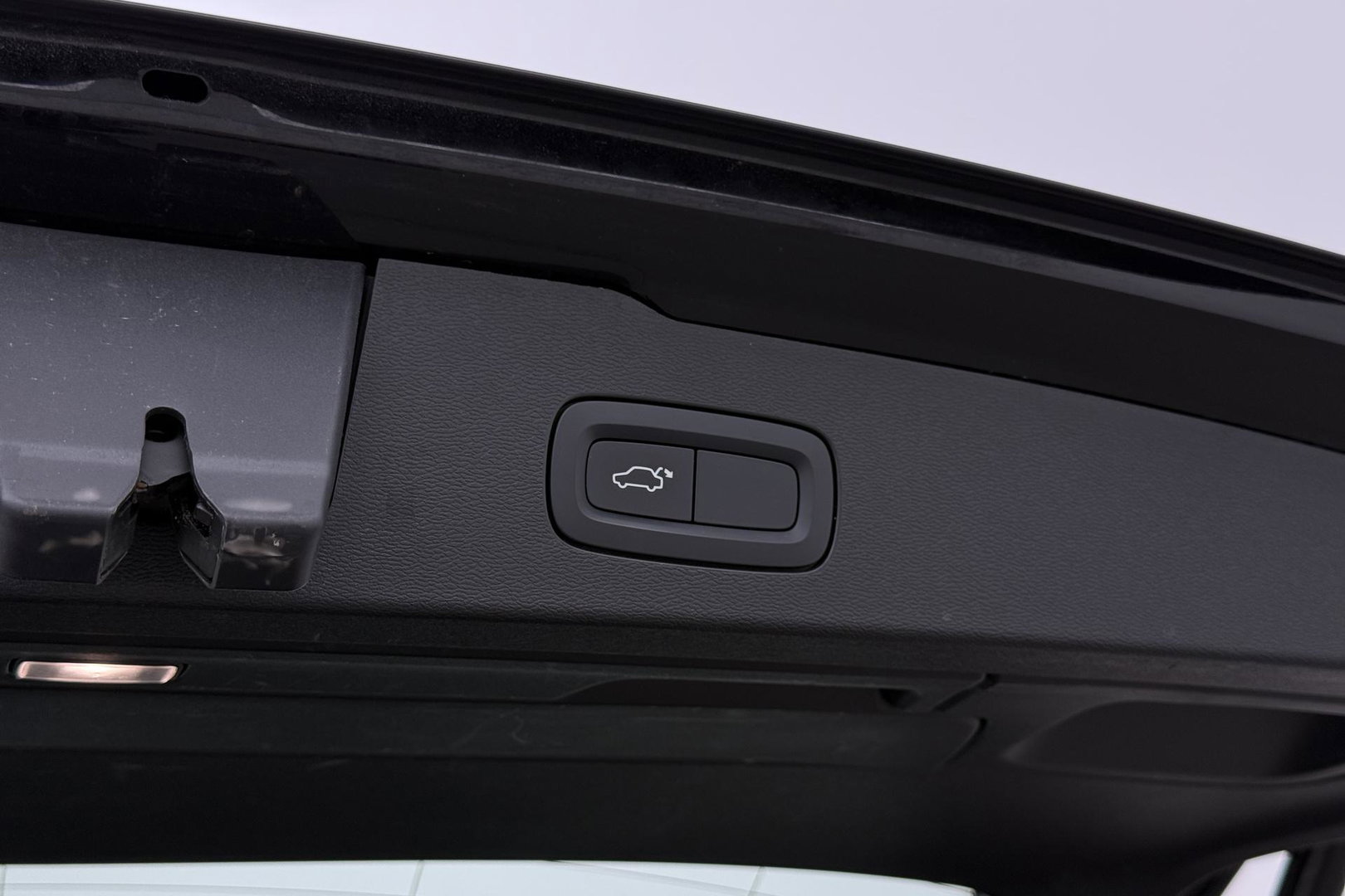 Volvo V60 2.0 T6 Twin Engine AWD Inscription | ACC | Trekhaak | 360° Camera | Harman/Kardon | BLIS | Standkachel | 19 inch