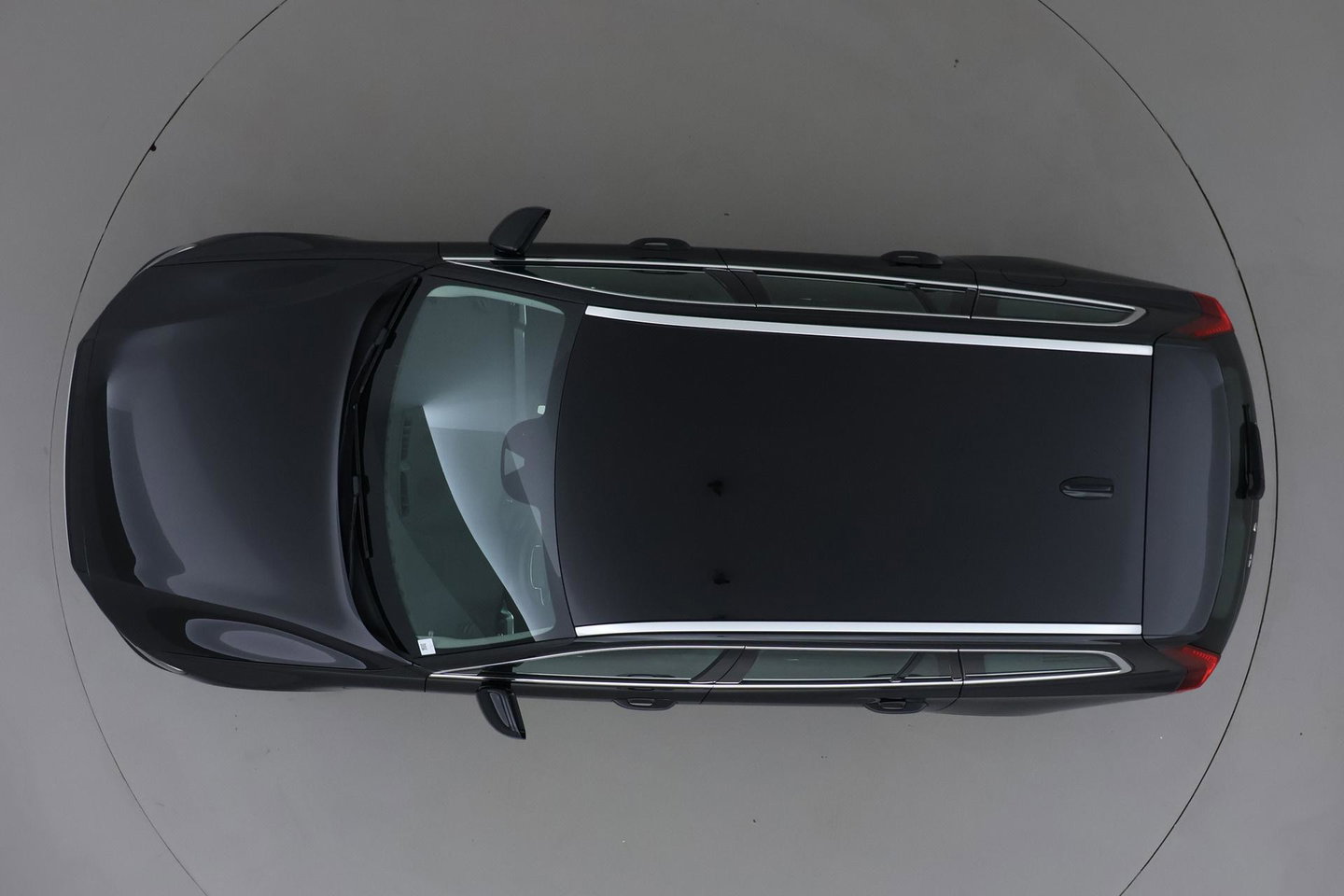 Volvo V60 2.0 T6 Twin Engine AWD Inscription | ACC | Trekhaak | 360° Camera | Harman/Kardon | BLIS | Standkachel | 19 inch