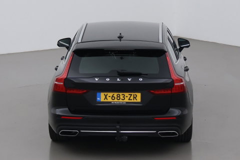 Volvo V60 2.0 T6 Twin Engine AWD Inscription | ACC | Trekhaak | 360° Camera | Harman/Kardon | BLIS | Standkachel | 19 inch