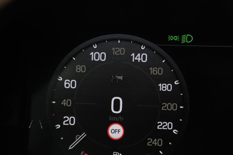 Land Rover Defender 2.0 P300e 110 X-Dynamic HSE | FACELIFT | ClearSight | Meridian Surround | Head-Up | ACC | Panoramadak | Trekhaak