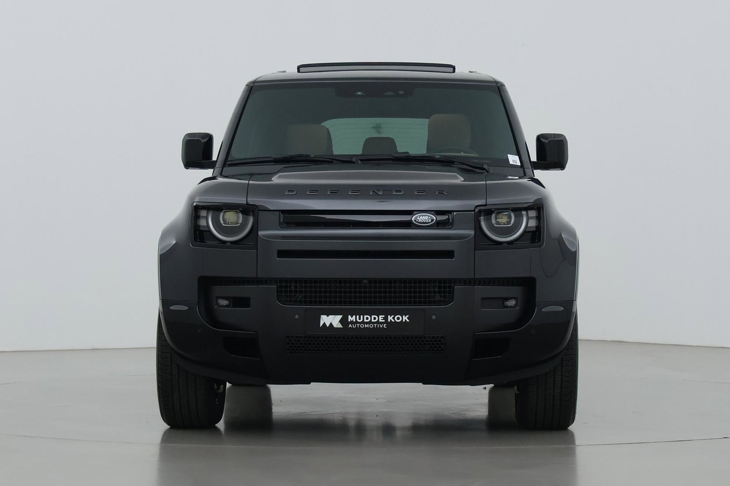 Land Rover Defender 2.0 P300e 110 X-Dynamic HSE | FACELIFT | ClearSight | Meridian Surround | Head-Up | ACC | Panoramadak | Trekhaak